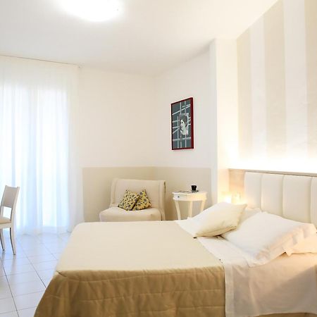 Hotel Rosmarina Marina di Grosseto Zewnętrze zdjęcie